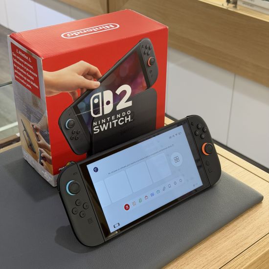 MSI CLAW A1M 512GB SSD 16GB RAM INTEL CORE ULTRA 7