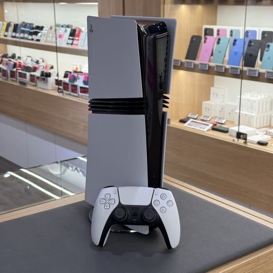 PS4 PRO 1TB WHITE