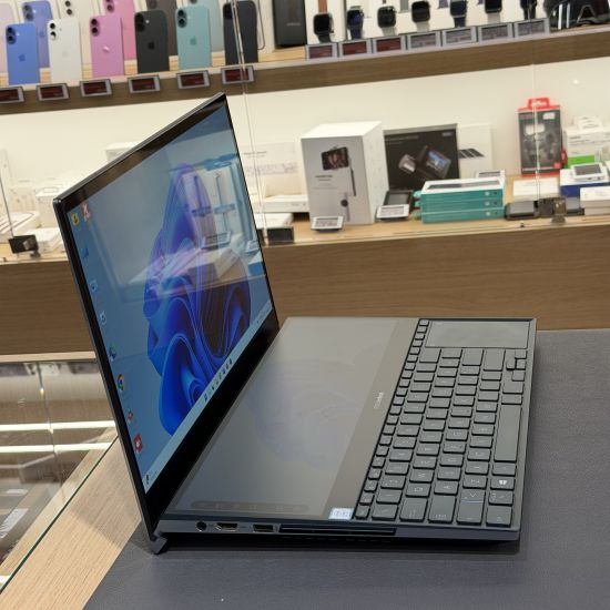 APPLE IMAC 21.5" RETINA 4K i5 1TERA SSD 8GB RAM LATE 2015