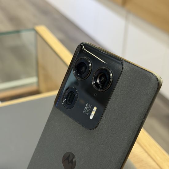 MACBOOK PRO 15&rdquo;PRO 2016 TOUCH BAR i7 256/16GB RAM